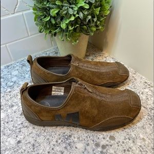 Merrell Dark Earth brown slip on zippered shoes